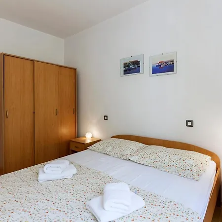 Pino Apartment *