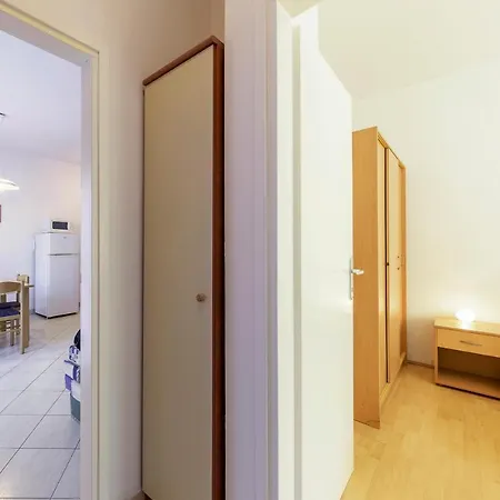 Apartment Pino *
